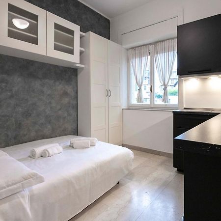 Luna Homes - Studio In Corso Sempione Milaan Buitenkant foto
